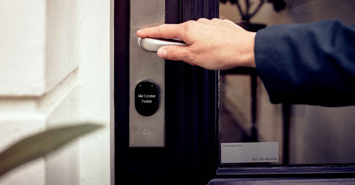 locksmith at work residential — Rapid Keys Locksmith