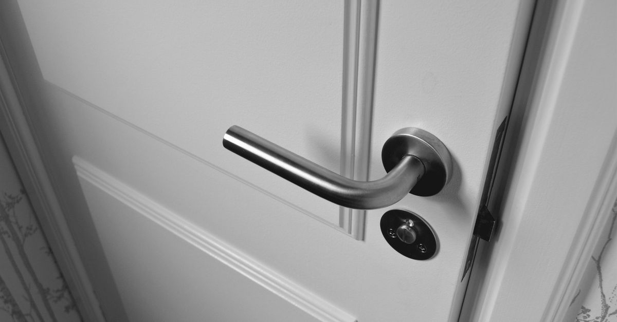 Door Knob Lock Replacement — Rapid Keys Locksmith