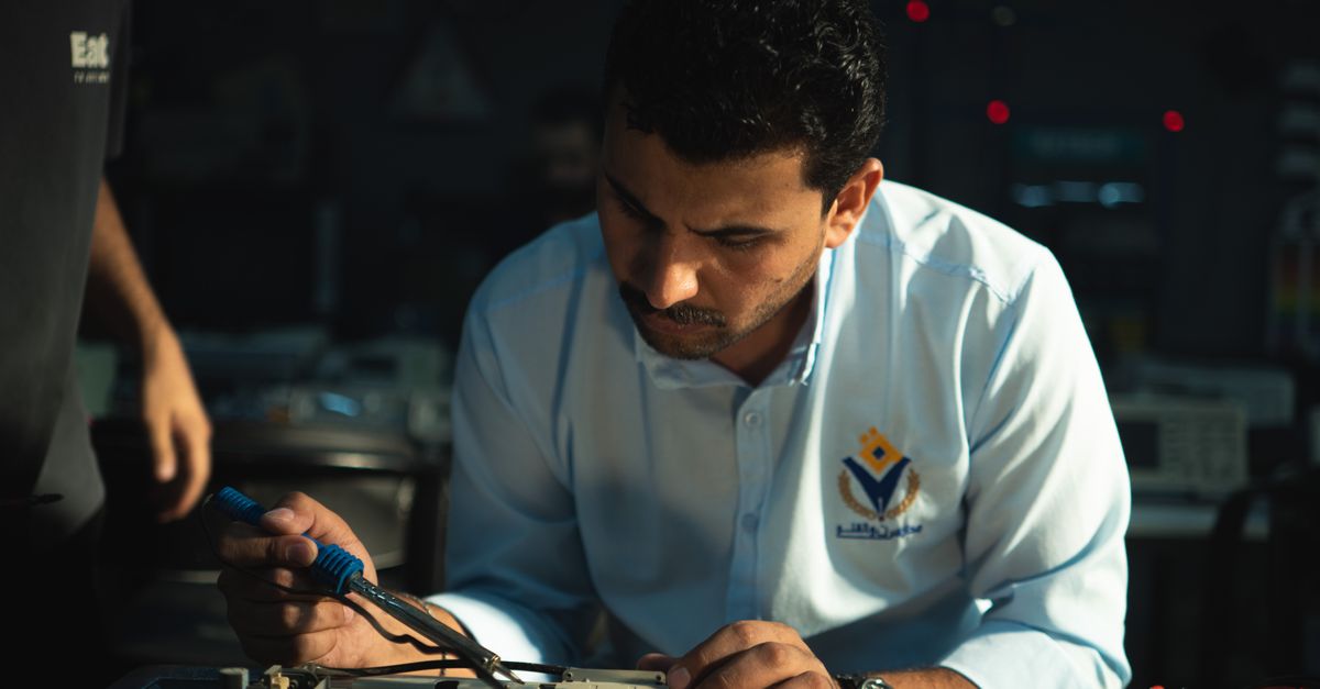 locksmith service technician — Rapid Keys Locksmith