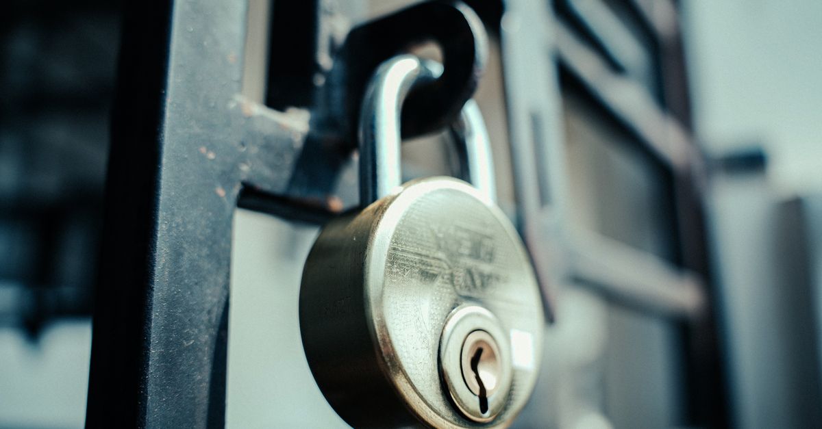What Happens During a House & Apartment Lockout Call — Rapid Keys Locksmith